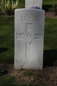 Ypres Reservoir Cemetery - Candlish, H