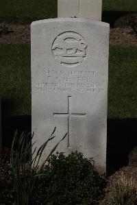 Ypres Reservoir Cemetery - Cheater, P