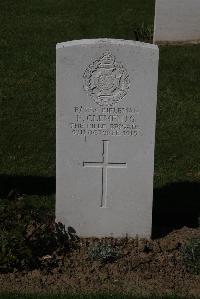 Ypres Reservoir Cemetery - Clements, F