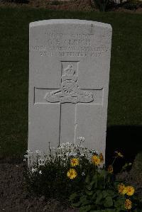 Ypres Reservoir Cemetery - Clinch, Cyril Ernest