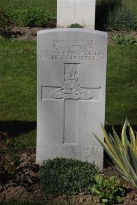 Ypres Reservoir Cemetery - Connah, Percy George