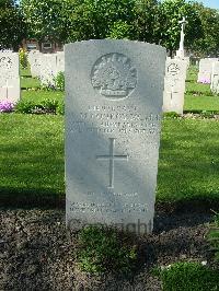 Ypres Reservoir Cemetery - Craine, William Henry