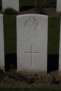 Ypres Reservoir Cemetery - Constable, J E