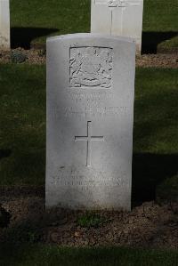 Ypres Reservoir Cemetery - Cox, Herbert