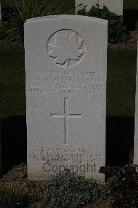 Ypres Reservoir Cemetery - Currin, William