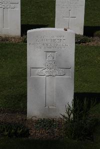 Ypres Reservoir Cemetery - Cuthbert, G