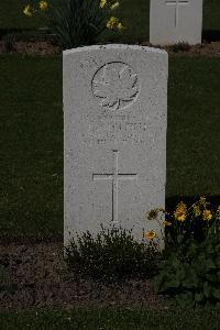 Ypres Reservoir Cemetery - Dalgleish, J