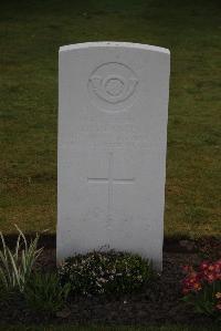 Ypres Reservoir Cemetery - Dancer, H A