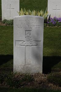 Ypres Reservoir Cemetery - Dixon, A E