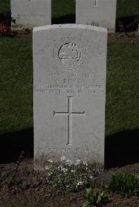 Ypres Reservoir Cemetery - Dixon, Frederick