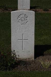 Ypres Reservoir Cemetery - Eames, Albert Edward