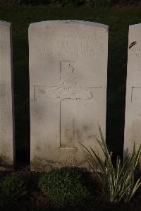 Ypres Reservoir Cemetery - Eglington, W