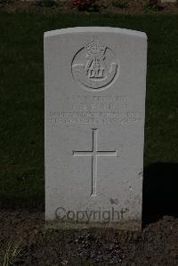 Ypres Reservoir Cemetery - Ellis, John Henry