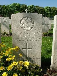 Ypres Reservoir Cemetery - Farrell, Michael