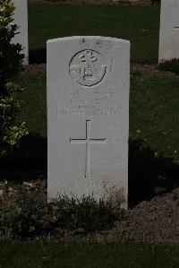 Ypres Reservoir Cemetery - Fryer, Ernest