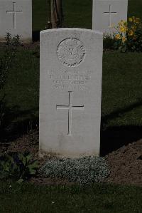 Ypres Reservoir Cemetery - Fullerton, R