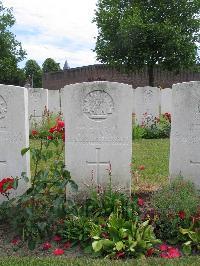 Ypres Reservoir Cemetery - Gavin, Gavin G. Bulkeley