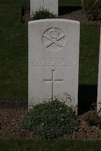 Ypres Reservoir Cemetery - George, William