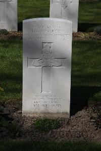 Ypres Reservoir Cemetery - Godden, Henry Thomas Back