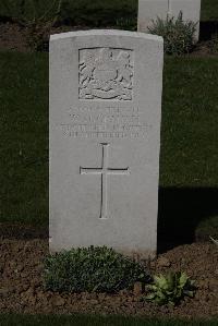 Ypres Reservoir Cemetery - Graham, W H