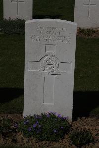 Ypres Reservoir Cemetery - Grant, C