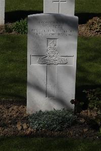 Ypres Reservoir Cemetery - Green, W