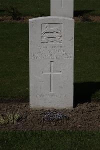 Ypres Reservoir Cemetery - Guthrie, James Alfred