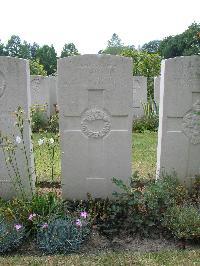 Ypres Reservoir Cemetery - Harmon, James