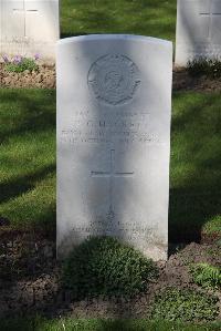 Ypres Reservoir Cemetery - Hackett, Percy George