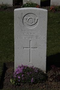 Ypres Reservoir Cemetery - Hall, Herbert John