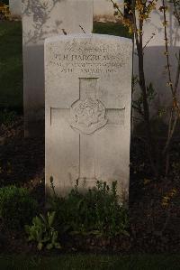 Ypres Reservoir Cemetery - Hargreaves, G H