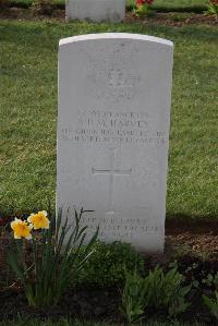 Ypres Reservoir Cemetery - Harvey, Alexander MacIntosh