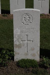 Ypres Reservoir Cemetery - Hayhurst, J H