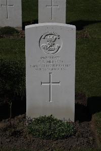 Ypres Reservoir Cemetery - Henson, C S