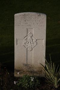 Ypres Reservoir Cemetery - Hewerdine, Joseph