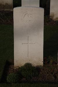 Ypres Reservoir Cemetery - Hill, F G