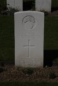 Ypres Reservoir Cemetery - Hoare, Edward