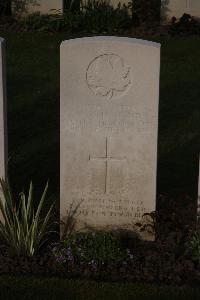 Ypres Reservoir Cemetery - Howard, Arthur Giles