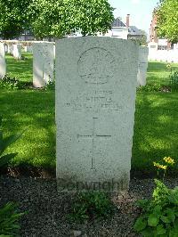 Ypres Reservoir Cemetery - Hunter, Maurice