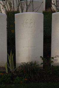 Ypres Reservoir Cemetery - Huthwaite, J A