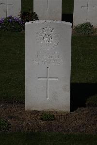 Ypres Reservoir Cemetery - Ingham, H