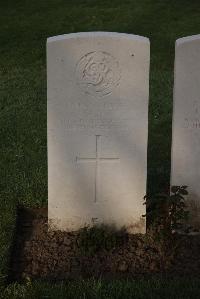 Ypres Reservoir Cemetery - Jay, G