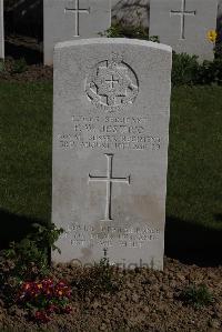 Ypres Reservoir Cemetery - Jestico, F W