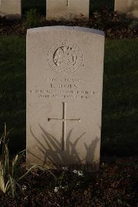 Ypres Reservoir Cemetery - Jones, E