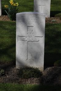 Ypres Reservoir Cemetery - King, W H