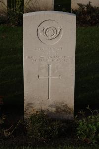 Ypres Reservoir Cemetery - Kirk, M