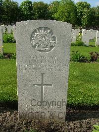 Ypres Reservoir Cemetery - Leigh, Newell Graham