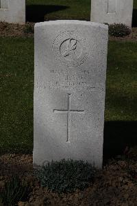 Ypres Reservoir Cemetery - Lloyd, A