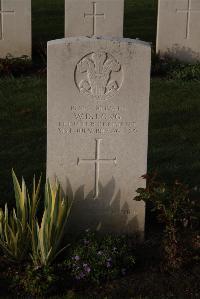 Ypres Reservoir Cemetery - Long, William Denton