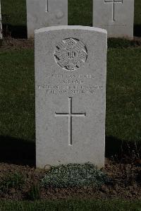 Ypres Reservoir Cemetery - Love, J S